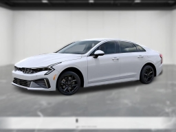 Kia K5 LXS Auto FWD 2026