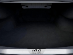 Kia K5 LXS Auto FWD 2026