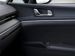 Kia K5 LXS Auto FWD 2026