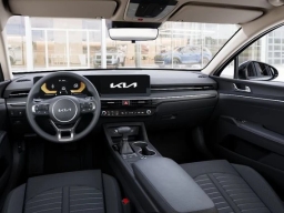 Kia K5 LXS Auto FWD 2026