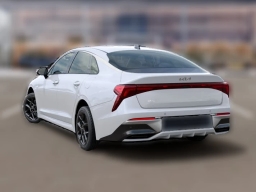 Kia K5 LXS Auto FWD 2026