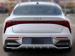 Kia K5 LXS Auto FWD 2026