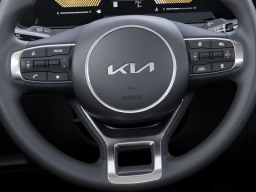 Kia K5 LXS Auto FWD 2026
