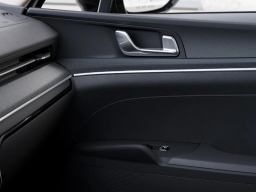 Kia K5 LXS Auto FWD 2026