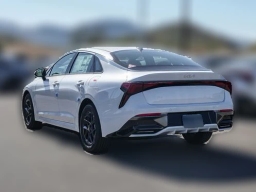 Kia K5 LXS Auto FWD 2026