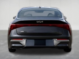 Kia K5 LXS Auto FWD 2026