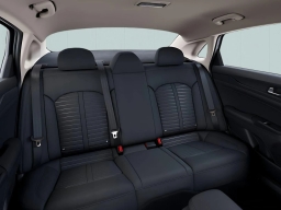 Kia K5 LXS Auto FWD 2026