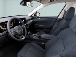 Kia K5 LXS Auto FWD 2026