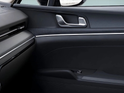 Kia K5 LXS Auto FWD 2026