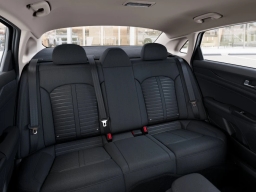 Kia K5 LXS Auto FWD 2026