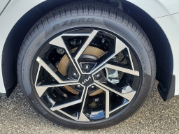 Kia K5 EX Auto FWD 2025