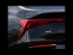 Kia K5 GT DCT FWD 2026