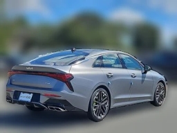 Kia K5 GT DCT FWD 2026