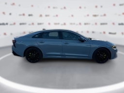 Kia K5 GT DCT FWD 2026