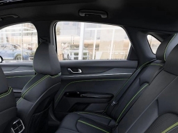 Kia K5 GT DCT FWD 2026