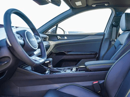 Kia K5 GT DCT FWD 2026