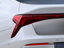 Kia K5 GT DCT FWD 2026