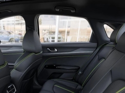 Kia K5 GT DCT FWD 2026