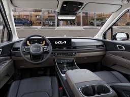 Kia Carnival EX FWD 2025