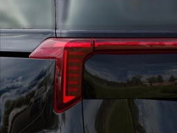 Kia Carnival SX Prestige FWD 2025
