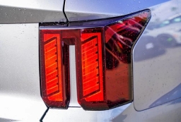 Kia Sorento Hybrid EX FWD 2026