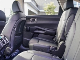 Kia Sorento Hybrid EX FWD 2026