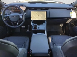 Land Rover Range Rover Sport SV P635 2026