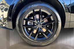 Land Rover Discovery Sport Dynamic SE 4WD 2025