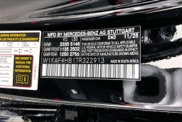 Mercedes-Benz C-Class C 300 4MATIC Sedan 2026