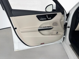 Mercedes-Benz C-Class C 300 4MATIC Sedan 2026