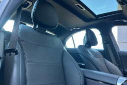 Mercedes-Benz C-Class C 300 4MATIC Sedan 2025