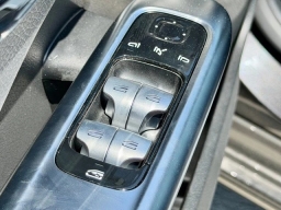 Mercedes-Benz C-Class C 300 4MATIC Sedan 2026