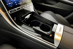 Mercedes-Benz C-Class C 300 4MATIC Sedan 2025