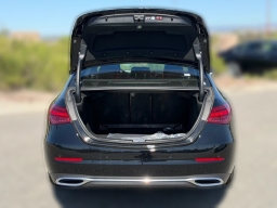 Mercedes-Benz C-Class C 300 4MATIC Sedan 2026
