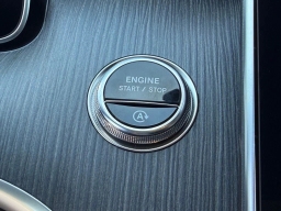 Mercedes-Benz C-Class C 300 4MATIC Sedan 2026