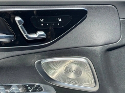 Mercedes-Benz C-Class C 300 4MATIC Sedan 2025