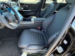 Mercedes-Benz C-Class C 300 4MATIC Sedan 2025