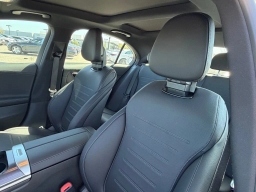 Mercedes-Benz C-Class C 300 4MATIC Sedan 2025