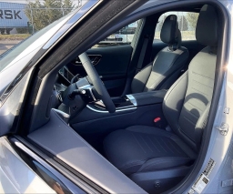 Mercedes-Benz C-Class C 300 4MATIC Sedan 2026