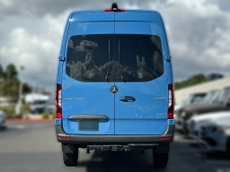 Mercedes-Benz Sprinter Crew Van High Roof 4-Cyl Diesel HO 2500 High Roof I4 Diesel HO 170" AWD 2026