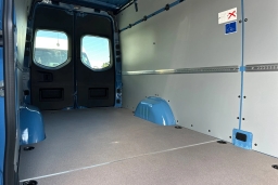 Mercedes-Benz Sprinter Crew Van High Roof 4-Cyl Diesel HO 2500 High Roof I4 Diesel HO 170" AWD 2026