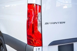 Mercedes-Benz Sprinter Crew Van High Roof 4-Cyl Diesel 2500 High Roof I4 Diesel 170" RWD 2026