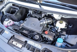 Mercedes-Benz Sprinter Crew Van High Roof 4-Cyl Diesel 2500 High Roof I4 Diesel 170" RWD 2026