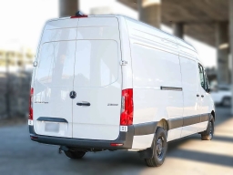 Mercedes-Benz Sprinter Crew Van High Roof 4-Cyl Diesel 2500 High Roof I4 Diesel 170" RWD 2026