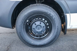 Mercedes-Benz Sprinter Crew Van High Roof 4-Cyl Diesel 2500 High Roof I4 Diesel 170" RWD 2026