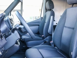 Mercedes-Benz Sprinter Crew Van High Roof 4-Cyl Diesel 2500 High Roof I4 Diesel 170" RWD 2026