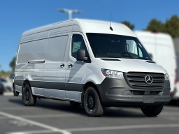 Mercedes-Benz Sprinter Crew Van High Roof 4-Cyl Diesel 2500 High Roof I4 Diesel 170" RWD 2026