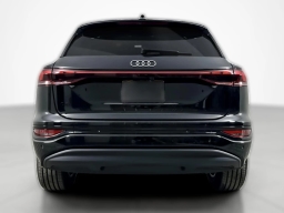 Audi Q6 e-tron Premium quattro 2025