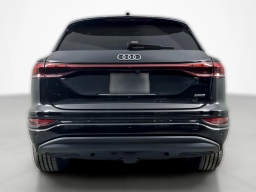 Audi Q6 e-tron Premium quattro 2025