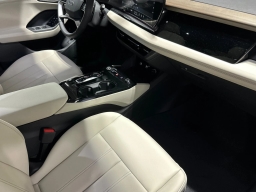 Audi Q6 e-tron Premium quattro 2025